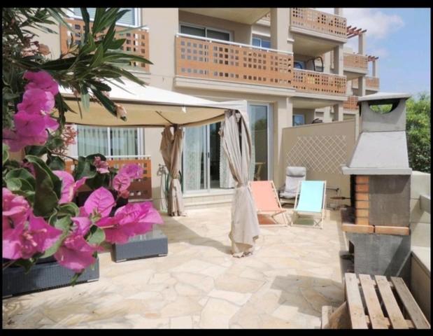 그라나딜라데아보나 Medano Tejita Sunny Garden +Bbq+Parking+Pool 아파트 외부 사진