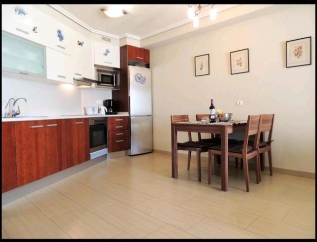 그라나딜라데아보나 Medano Tejita Sunny Garden +Bbq+Parking+Pool 아파트 외부 사진
